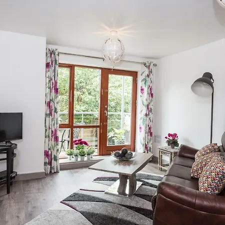 Distillery Quarter Apartment *